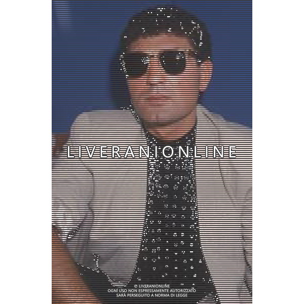 DIAP-RETROSPETTIVA PATRIZIO OLIVA PUGILE NELLA FOTO PATRIZIO OLIVA A MILANO NELL\'ANNO 1988 IN TERRAZZA MARTINI AG ALDO LIVERANI SAS