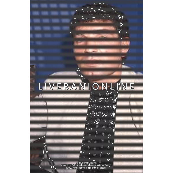 DIAP-RETROSPETTIVA PATRIZIO OLIVA PUGILE NELLA FOTO PATRIZIO OLIVA A MILANO NELL\'ANNO 1988 IN TERRAZZA MARTINI AG ALDO LIVERANI SAS