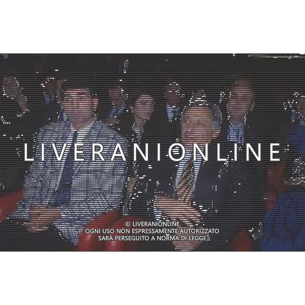 NEG-RETROSPETTIVA PATRIZIO OLIVA PUGILE NELLA FOTO PATRIZIO OLIVA A SESTO SAN GIOVANNI NELL\'ANNO 1987 AL PREMIO TORRETTA CON MOGOL AG ALDO LIVERANI SAS 