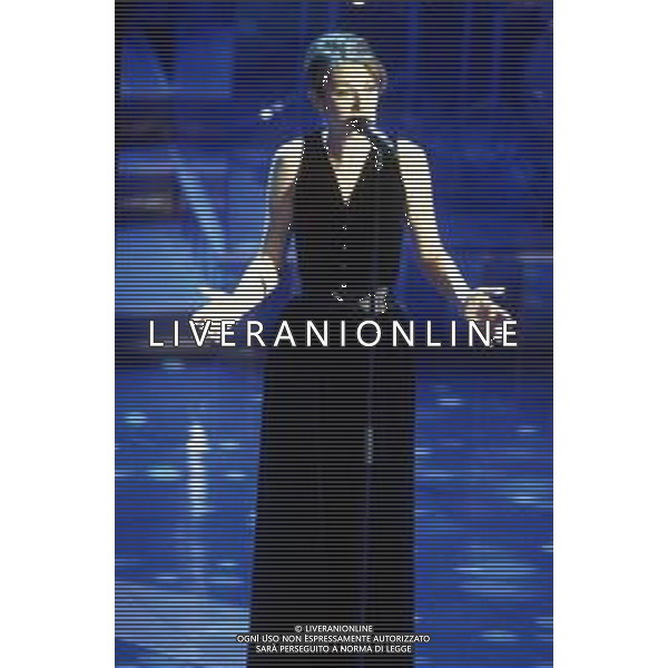 DIAP-RETROSPETTIVA CELINE DION CANTANTE NELLA FOTO CELINE DION A SANREMO NELL\'ANNO 1996 AG ALDO LIVERANI SAS