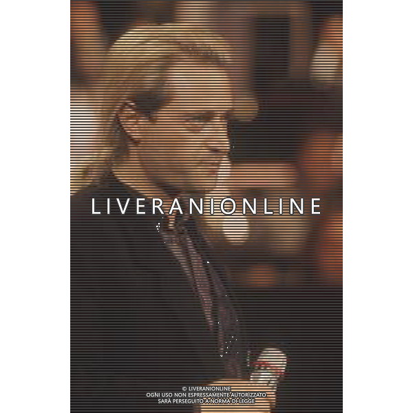 DIAP-RETROSPETTIVA AMEDEO MINGHI CANTANTE NELLA FOTO AMEDEO MINGHI A SANREMO NELL\'ANNO 1991 AG ALDO LIVERANI SAS