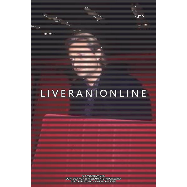 DIAP-RETROSPETTIVA AMEDEO MINGHI CANTANTE NELLA FOTO AMEDEO MINGHI A SANREMO NELL\'ANNO 1991 AG ALDO LIVERANI SAS