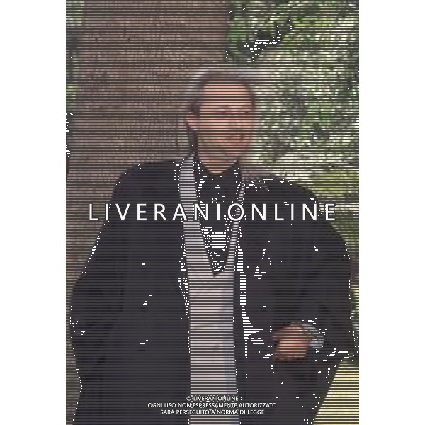 DIAP-RETROSPETTIVA AMEDEO MINGHI CANTANTE NELLA FOTO AMEDEO MINGHI A SANREMO NELL\'ANNO 1991 AG ALDO LIVERANI SAS