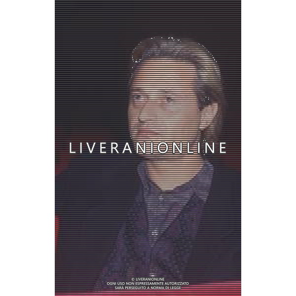 DIAP-RETROSPETTIVA AMEDEO MINGHI CANTANTE NELLA FOTO AMEDEO MINGHI A SANREMO NELL\'ANNO 1991 AG ALDO LIVERANI SAS