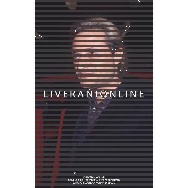 DIAP-RETROSPETTIVA AMEDEO MINGHI CANTANTE NELLA FOTO AMEDEO MINGHI A SANREMO NELL\'ANNO 1991 AG ALDO LIVERANI SAS