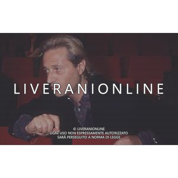 DIAP-RETROSPETTIVA AMEDEO MINGHI CANTANTE NELLA FOTO AMEDEO MINGHI A SANREMO NELL\'ANNO 1991 AG ALDO LIVERANI SAS