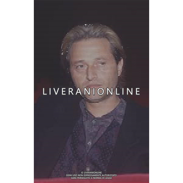 DIAP-RETROSPETTIVA AMEDEO MINGHI CANTANTE NELLA FOTO AMEDEO MINGHI A SANREMO NELL\'ANNO 1991 AG ALDO LIVERANI SAS