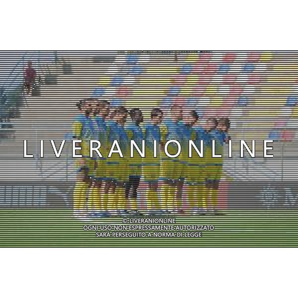 Formazione chievo verona schierata durante il minuto di silenzio Milan Futuro - ChievoVerona Solbiate Arno 21-09-2025 Stadio F. Chinetti Terza giornata del campionato di Serie D girone B foto Ricky Monteiro Martins/Agenzia Liverani sas- AGENZIA ALDO LIVERANI