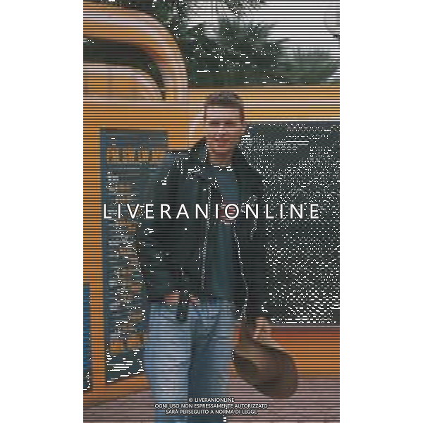 DIAP-RETRSPETTIVA LORENZO JOVANOTTI CANTANTE NLLA FOTO LORENZO JOVANOTTI A MILANO NELL\'ANNO 1987 A RADIO DEEJAY AG ALDO LIVERANI SAS