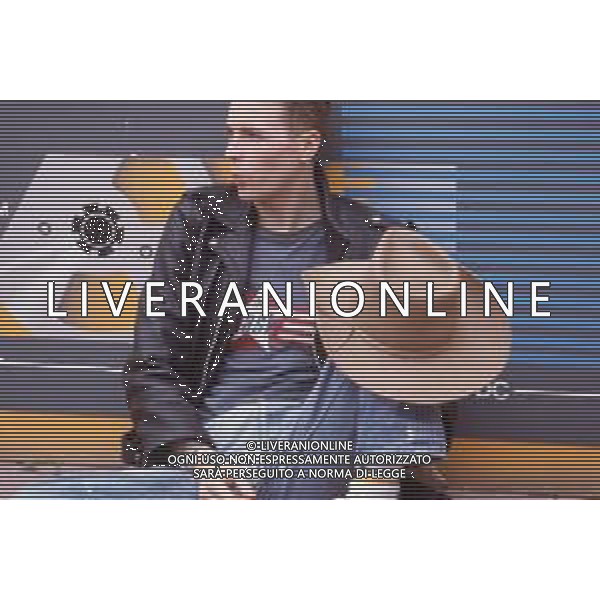 DIAP-RETRSPETTIVA LORENZO JOVANOTTI CANTANTE NLLA FOTO LORENZO JOVANOTTI A MILANO NELL\'ANNO 1987 A RADIO DEEJAY AG ALDO LIVERANI SAS