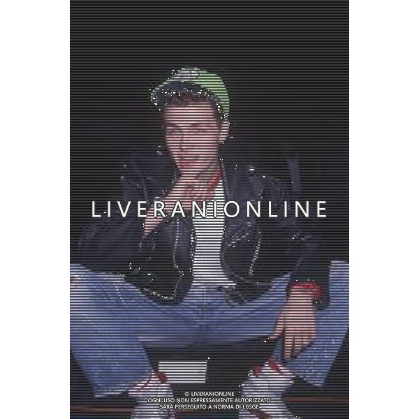DIAP-RETROSPETTIVA LORENZO JOVANOTTI CANTANTE NLLA FOTO LORENZO JOVANOTTI A MILANO NELL\'ANNO 1985-90 AG ALDO LIVERANI SAS