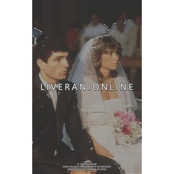 DIAP-RETROSPETTIVA PATRIZIO OLIVA PUGILE NELLA FOTO PATRIZIO OLIVA IL GIORNO DEL SUO MATRIMONIO NELL\'ANNO 1982 LA MOGLIE SILVANA CAIAZZO AG ALDO LIVERANI SAS