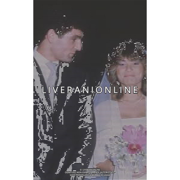 DIAP-RETROSPETTIVA PATRIZIO OLIVA PUGILE NELLA FOTO PATRIZIO OLIVA IL GIORNO DEL SUO MATRIMONIO NELL\'ANNO 1982 LA MOGLIE SILVANA CAIAZZO AG ALDO LIVERANI SAS