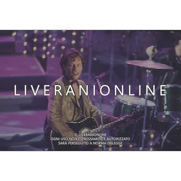 DIAP-RETROSPETTIVA BON JOVI CANTANTE NELLA FOTO BON JOVI A SANREMO NELL\'ANNO 1996 AG ALDO LIVERANI SAS