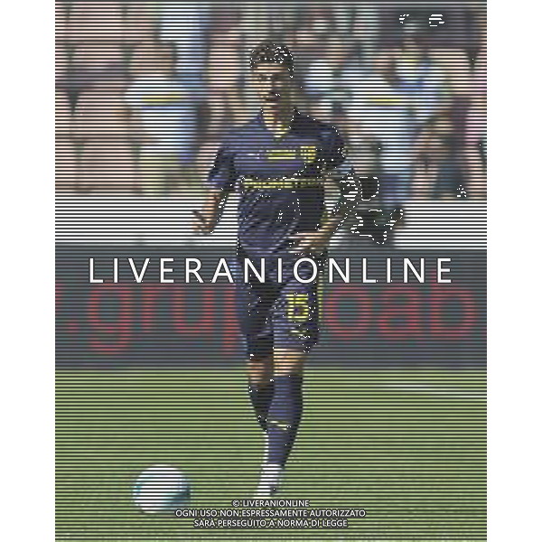 Enrico Delprato of Parma AC play the ball during US Cremonese vs Parma Calcio, 4° Serie A Enilive 2025-26 game at Renato Zini stadium in Cremona (CR), Italy, on September 21, 2025. (Photo by Davide Casentini) - AGENZIA ALDO LIVERANI