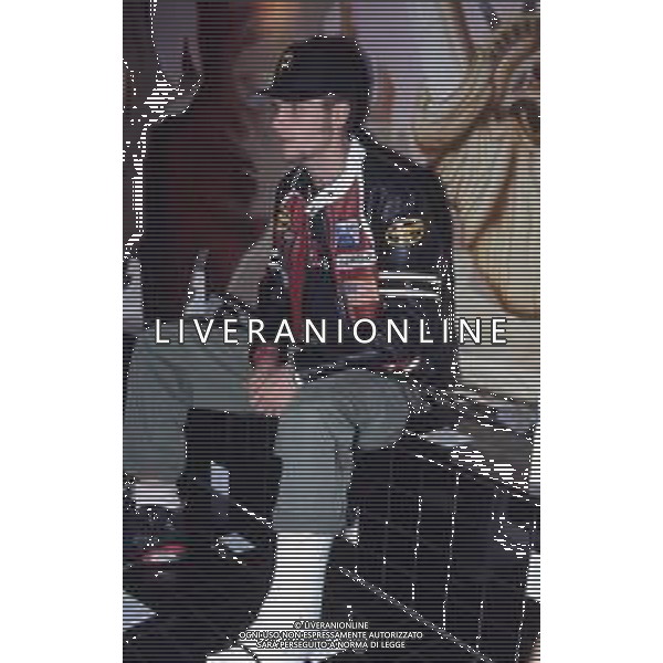 DIAP-RETROSPETTIVA LORENZO JOVANOTTI CANTANTE NELLA FOTO LORENZO JOVANOTTI PRESENTA IL SUO NUOVO DISCO “LA TRIBU\' CHE BALLA “NELL\'ANNO 1991 AG ALDO LIVERANI SAS