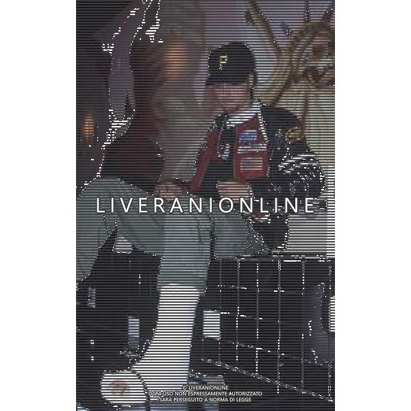 DIAP-RETROSPETTIVA LORENZO JOVANOTTI CANTANTE NELLA FOTO LORENZO JOVANOTTI PRESENTA IL SUO NUOVO DISCO “LA TRIBU\' CHE BALLA “NELL\'ANNO 1991 AG ALDO LIVERANI SAS