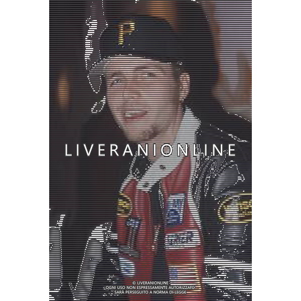 DIAP-RETROSPETTIVA LORENZO JOVANOTTI CANTANTE NELLA FOTO LORENZO JOVANOTTI PRESENTA IL SUO NUOVO DISCO “LA TRIBU\' CHE BALLA “NELL\'ANNO 1991 AG ALDO LIVERANI SAS