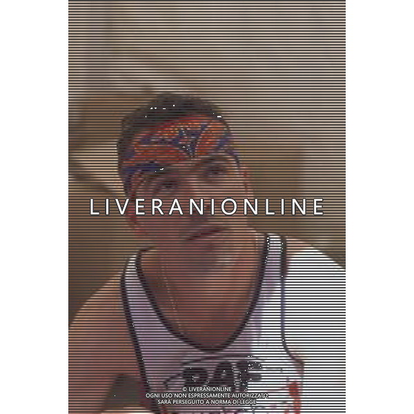 DIAP-RETROSPETTIVA FRANCESCO PANETTA ATLETA NELLA FOTO FRANCESCO PANETTA ALLA STRAMILANO NELL\'ANNO 1995 AG ALDO LIVERANI SAS