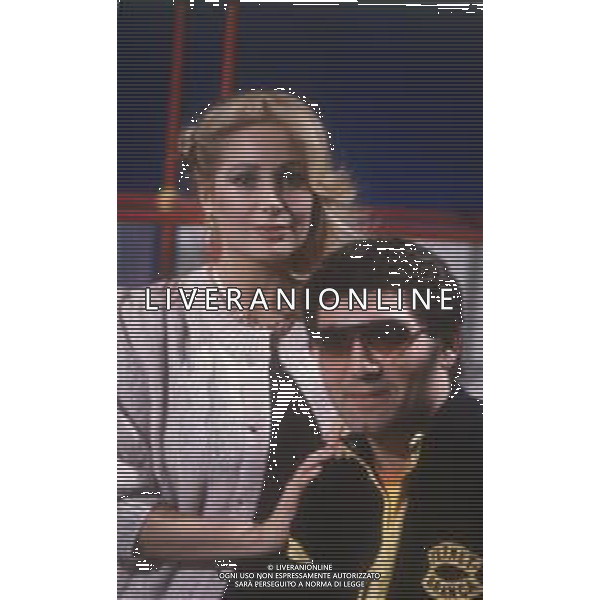 DIAP-RETROSPETTIVA PATRIZIO OLIVA PUGILE NELLA FOTO PATRIZIO OLIVA CON MARTA FLAVI AG ALDO LIVERANI SAS