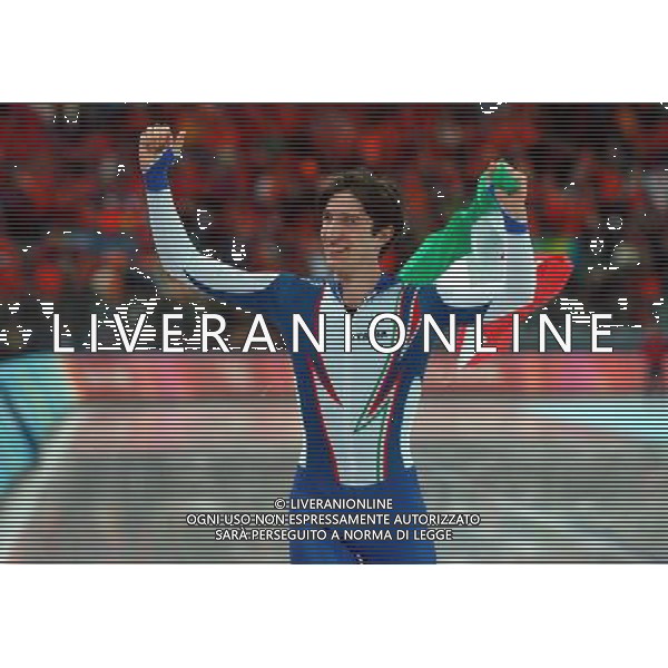 XX OLIMPIADI INVERNALI TORINO 21/02/2006 SPEED SKATING 1500 M MASCHILI NELLA FOTO ENRICO FABRIS VINCITORE DELLA MEDAGLIA D\'ORO PH GIGI ARCAINI/AG.ALDO LIVERANI