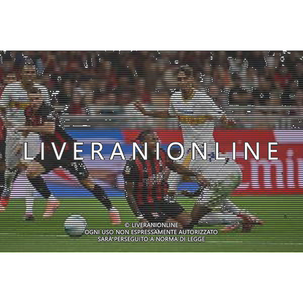 Milan vs Lecce nella foto Christopher Nkunku (Milan) atterrato da Jamil Siebert (Lecce) che viene espulso Milano 23-09-2025 Stadio Giuseppe Meazza - San Siro Milan vs Lecce Coppa Italia Frecciarossa - sedicesimi di finale foto Roberto Garavaglia/Agenzia Aldo Liverani sas