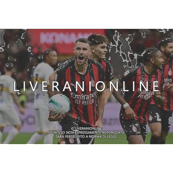 Milan vs Lecce nella foto Santiago Gimenez (Milan) esultanza dopo il gol dell\'1 a 0 Milano 23-09-2025 Stadio Giuseppe Meazza - San Siro Milan vs Lecce Coppa Italia Frecciarossa - sedicesimi di finale foto Roberto Garavaglia/Agenzia Aldo Liverani sas