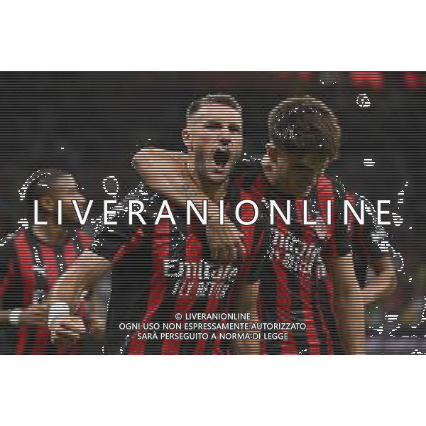 Milan vs Lecce nella foto Santiago Gimenez (Milan) esultanza dopo il gol dell\'1 a 0 Milano 23-09-2025 Stadio Giuseppe Meazza - San Siro Milan vs Lecce Coppa Italia Frecciarossa - sedicesimi di finale foto Roberto Garavaglia/Agenzia Aldo Liverani sas