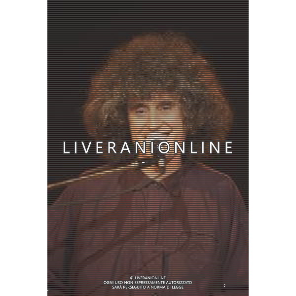 DIAP-RETROSPETTIVA ANGELO BRANDUARDI CANTANTE NELLA FOTO ANGELO BRANDUARDI AL PREMIO TENCO NELL\'ANNO 1991 AG ALDO LIVERANI SAS