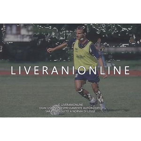 DIAP-RETROSPETTIVA CHRISTIAN LANTIGNOTTI CALCIATORE NELLA FOTO CHRISTIAN LANTIGNOTTI CON LA MAGLIA DEL CAGLIARI CALCIO NELL\'ANNO 1994 AG ALDO LIVERANI SAS 