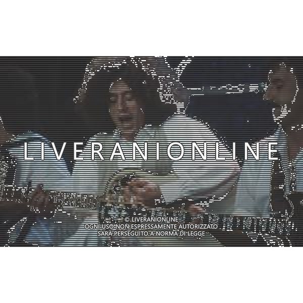 DIAP-RETROSPETTIVA ANGELO BRANDUARDI CANTANTE NELLA FOTO ANGELO BRANDUARDI AG ALDO LIVERANI SAS 