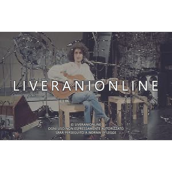 DIAP-RETROSPETTIVA ANGELO BRANDUARDI CANTANTE NELLA FOTO ANGELO BRANDUARDI AG ALDO LIVERANI SAS 