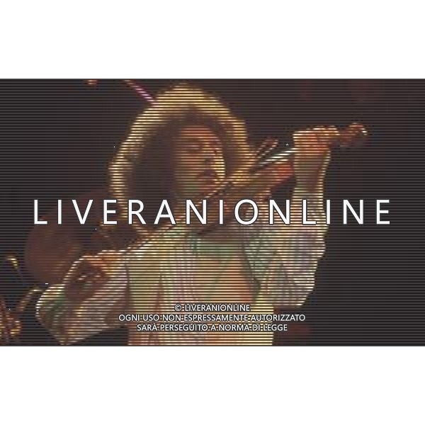 DIAP-RETROSPETTIVA ANGELO BRANDUARDI CANTANTE NELLA FOTO ANGELO BRANDUARDI AG ALDO LIVERANI SAS 