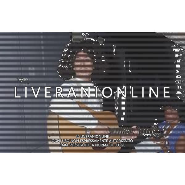 DIAP-RETROSPETTIVA ANGELO BRANDUARDI CANTANTE NELLA FOTO ANGELO BRANDUARDI AG ALDO LIVERANI SAS 