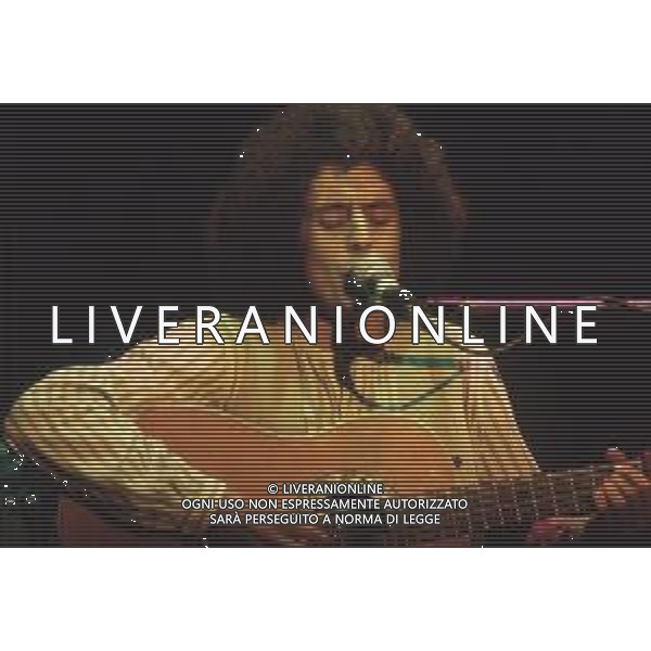 DIAP-RETROSPETTIVA ANGELO BRANDUARDI CANTANTE NELLA FOTO ANGELO BRANDUARDI AG ALDO LIVERANI SAS 