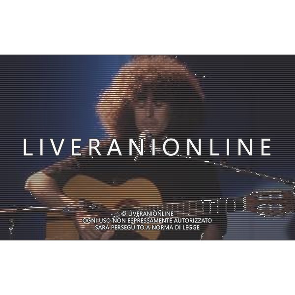 DIAP-RETROSPETTIVA ANGELO BRANDUARDI CANTANTE NELLA FOTO ANGELO BRANDUARDI AG ALDO LIVERANI SAS 