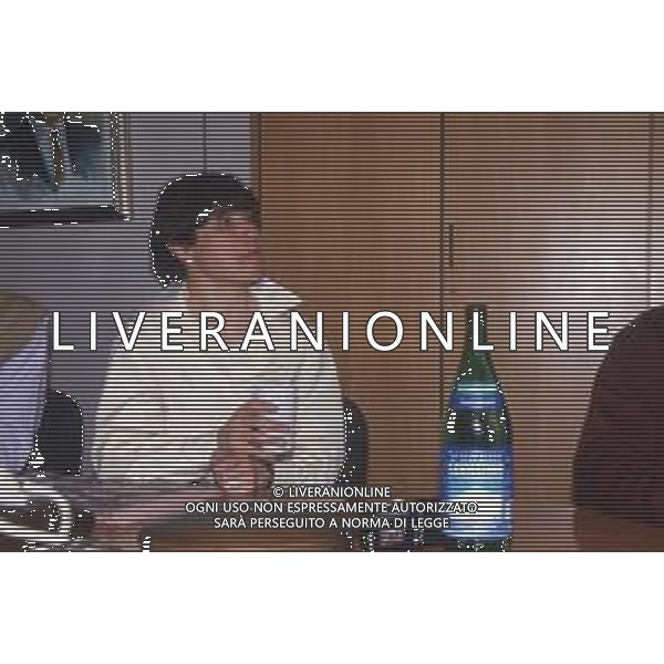 DIAP-RETROSPETTIVA MANUELA DI CENTA FONDISTA NELLA FOTO MANUELA DI CENTA OSPITE DELLA REDAZIONE DELLA GAZZETTA DELLO SPORT NELL\'ANNO 1996 AG ALDO LIVERANI SAS DIAP-RETROSPETTIVA MANUELA DI CENTA FONDISTA NELLA FOTO MANUELA DI CENTA NELL\'\'ANNO 1996 OSPITE DELLA REDAZIONE GAZZETTA DELLO SPORT PER UN INTERVISTA NELL\'ANNO 1996 AG ALDO LIVERANI SAS
