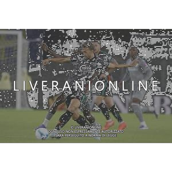 Emil Bohinen of Venezia FC play the ball during Hellas Verona FC vs Venezia FC, 16° leg of Coppa Italia Frecciarossa 2025-26 game at Marcantonio Bentegodi stadium in Verona (VR), Italy, on September 24, 2025. (Photo by Davide Casentini)- AGENZIA ALDO LIVERANI SAS