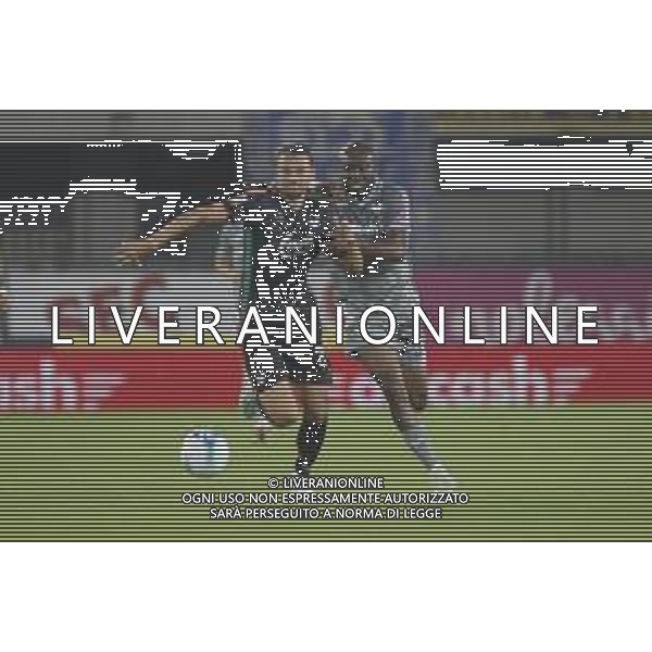 Emil Bohinen of Venezia FC competes for the ball with Moatasem Al-Musrati of Hellas Verona FC during Hellas Verona FC vs Venezia FC, 16° leg of Coppa Italia Frecciarossa 2025-26 game at Marcantonio Bentegodi stadium in Verona (VR), Italy, on September 24, 2025. (Photo by Davide Casentini)- AGENZIA ALDO LIVERANI SAS