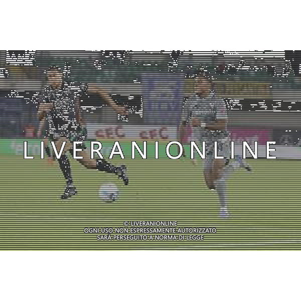 Amin Sarr of Hellas Verona FC play the ball during Hellas Verona FC vs Venezia FC, 16° leg of Coppa Italia Frecciarossa 2025-26 game at Marcantonio Bentegodi stadium in Verona (VR), Italy, on September 24, 2025. (Photo by Davide Casentini)- AGENZIA ALDO LIVERANI SAS