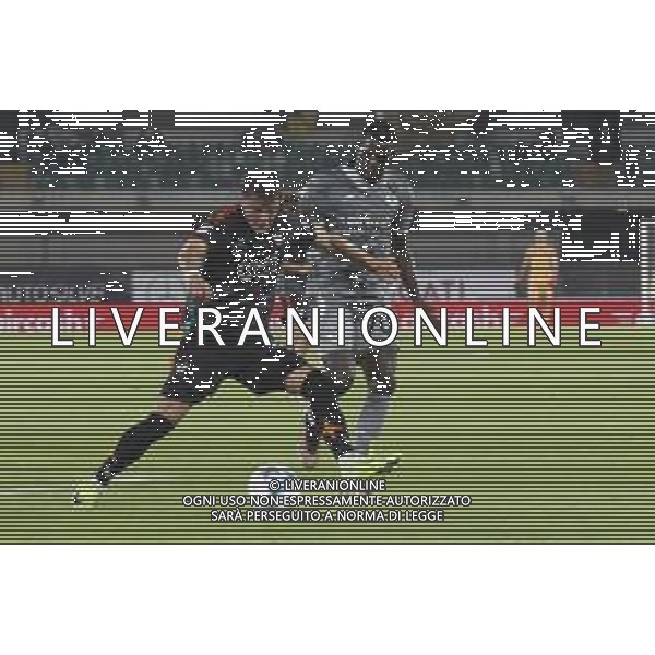 Mattia Compagnon of Venezia FC battle for the ball with Fallou Cham of Hellas Verona FC during Hellas Verona FC vs Venezia FC, 16° leg of Coppa Italia Frecciarossa 2025-26 game at Marcantonio Bentegodi stadium in Verona (VR), Italy, on September 24, 2025. (Photo by Davide Casentini)- AGENZIA ALDO LIVERANI SAS