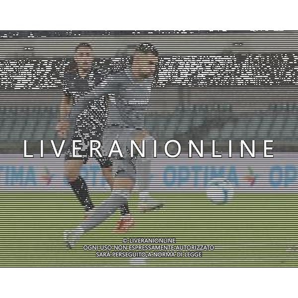 Jesus Santiago Perez "Yellu" of Hellas Verona FC play the ball during Hellas Verona FC vs Venezia FC, 16° leg of Coppa Italia Frecciarossa 2025-26 game at Marcantonio Bentegodi stadium in Verona (VR), Italy, on September 24, 2025. (Photo by Davide Casentini)- AGENZIA ALDO LIVERANI SAS