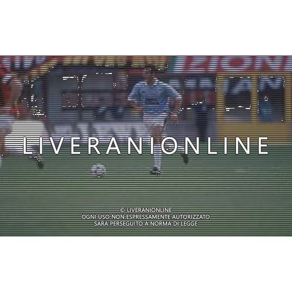 DIAP-RETROSPETTIVA ROBERTO RAMBAUDI CALCIATORE NELLA FOTO ROBERTO RAMBAUDI CON LA MAGLIA LAZIO NELL\'ANNO 1994-1995 AG ALDO LIVERANI SAS 
