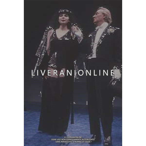 DIAP-RETROSPETTIVA GIORGIO ALBERTAZZI ATTORE NELLA FOTO GIORGIO ALBERTAZZI IN UNA COMMEDIA TEATRALE CON MARIANGELA D\'ABBRACCIO AG ALDO LIVERANI SAS