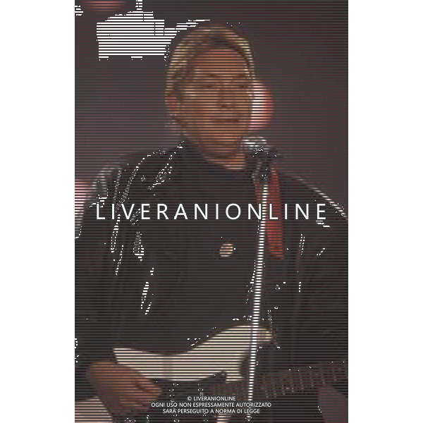 DIAP-RETROSPETTIVA CHRIS REA CANTANTE NELLA FOTO CHRIS REA A SANREMO NELL\'ANNO 1988 AG ALDO LIVERANI SAS