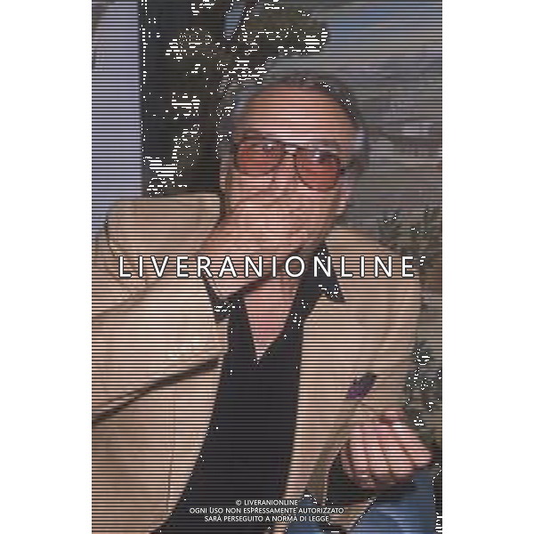 DIAP-RETROSPETTIVA GIORGIO ALBERTAZZI ATTORE NELLA FOTO GIORGIO ALBERTAZZI A MILANO IN TERRAZZA MARTINI ANNI 90 AG ALDO LIVERANI SAS 