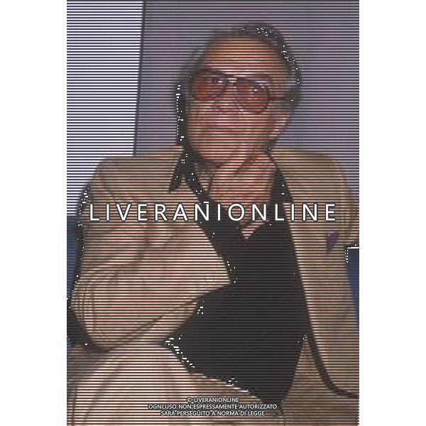 DIAP-RETROSPETTIVA GIORGIO ALBERTAZZI ATTORE NELLA FOTO GIORGIO ALBERTAZZI A MILANO IN TERRAZZA MARTINI ANNI 90 AG ALDO LIVERANI SAS 