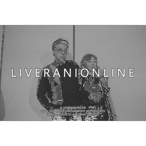 DIA - RETROSPETTIVA PETER BOGDANOVICH REGISTA NELLA FOTO PETER BOGDANOVICH CON RUSTY DENNIS A CANNES NELL’ANNO 1985 - AGENZIA ALDO LIVERANI SAS