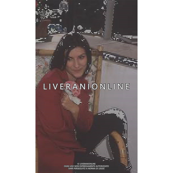 DIAP-RETROSPETTIVA LAURA PAUSINI CANTANTE NELLA FOTO LAURA PAUSINI A SANREMO NELL\'ANNO 1994 AG ALDO LIVERANI SAS