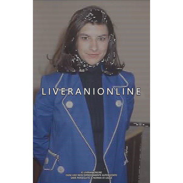 DIAP-RETROSPETTIVA LAURA PAUSINI CANTANTE NELLA FOTO LAURA PAUSINI A SANREMO NELL\'ANNO 1994 AG ALDO LIVERANI SAS